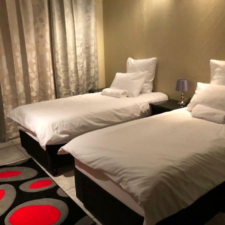 Budget Stay Kempton Park Extérieur photo
