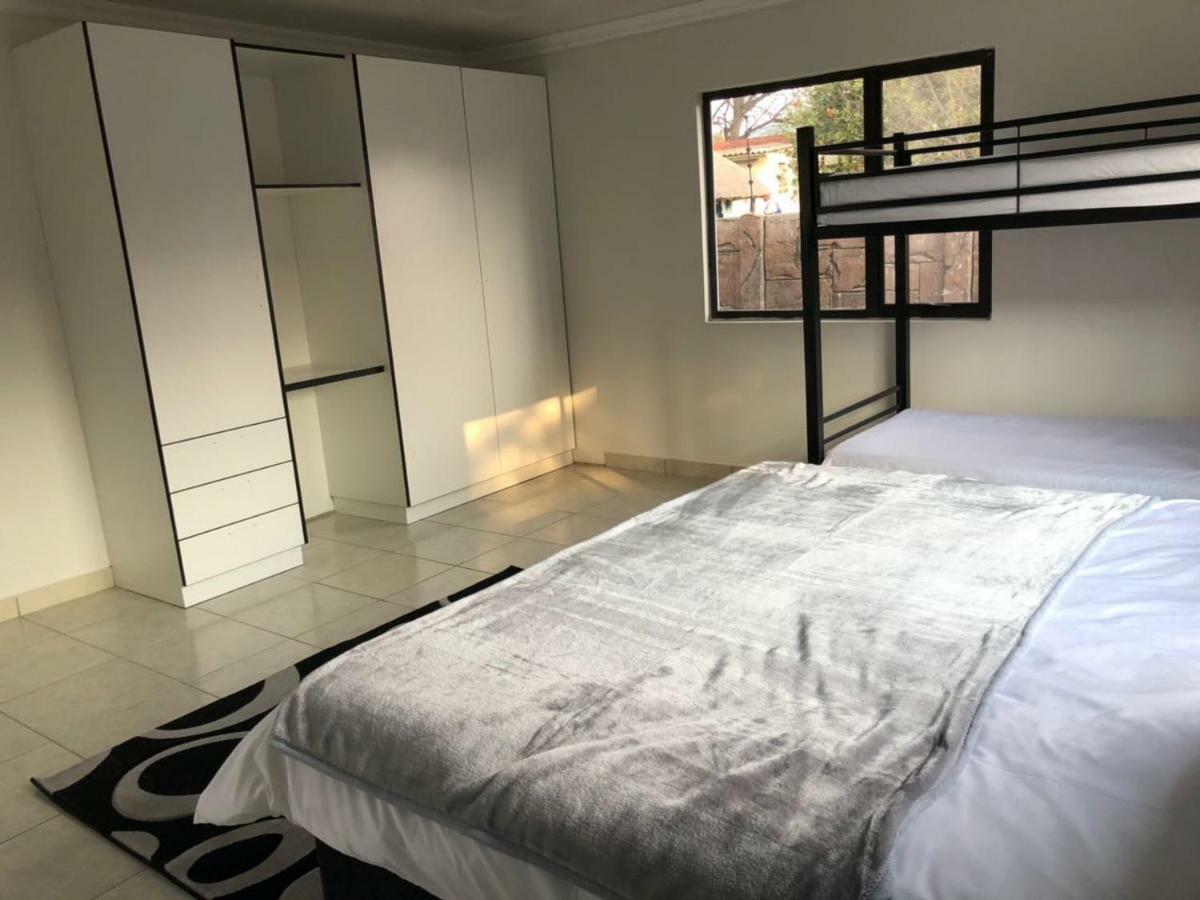 Budget Stay Kempton Park Extérieur photo