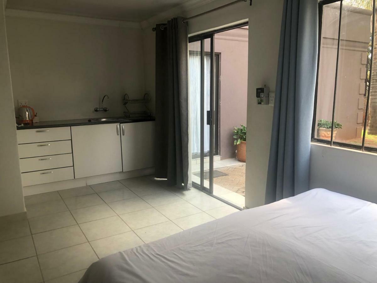 Budget Stay Kempton Park Extérieur photo
