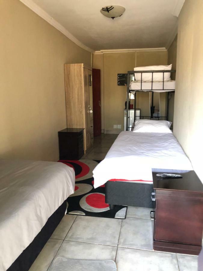 Budget Stay Kempton Park Extérieur photo